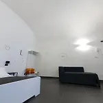 Апартаменты La Casa Dell'artista Nel Centro Storico -