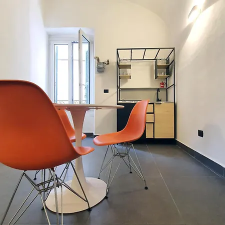 La Casa Dell'artista Nel Centro Storico - 斯培西亚