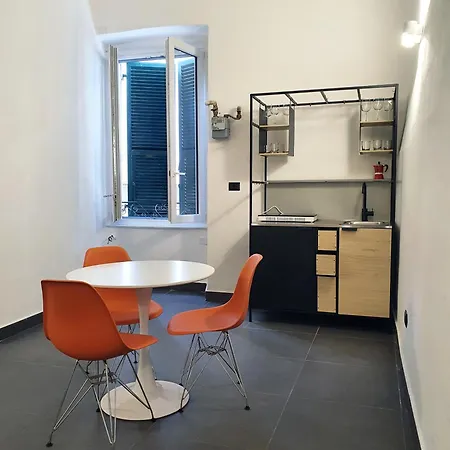 Apartment La Casa Dell'artista Nel Centro Storico - *